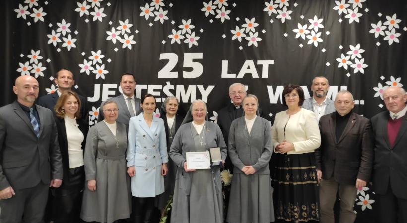 25-lecie Zespołu Szkół Sióstr Salezjanek w Ostrowie Wielkopolskim